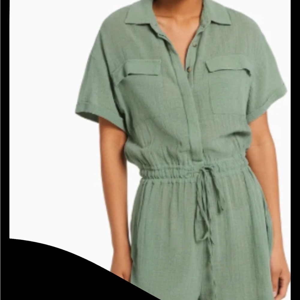 Women's Green Jumpsuit. 33